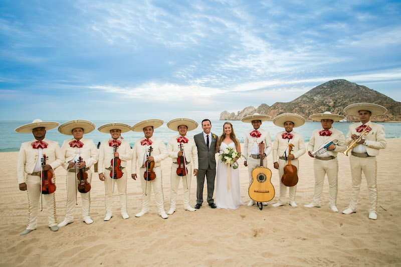 infinity-weddings-venue-hacienda-cocina-mariachi